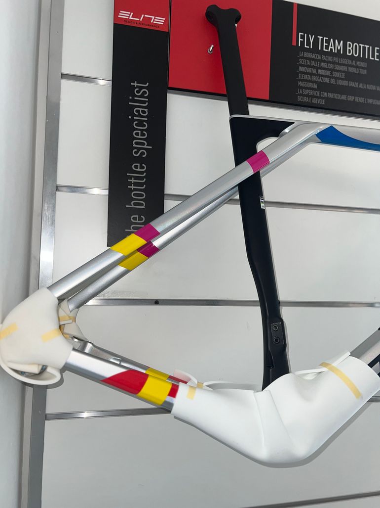 Used Lapierre Xelius DRS SO Frameset 2025 Frameset 2025 Road & Gravel, Light Gray — image 2 of 8