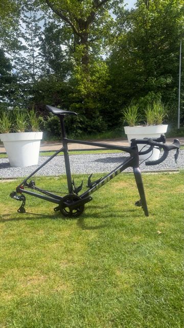 Giant TCX Advanced Pro 0 2024 Frameset 2024 Road & Gravel d'occasion — image 2 sur 5