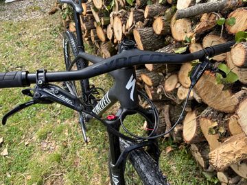 Použité Specialized Epic Hardtail Expert 2023 2023 Mountainbike — obrázek 7 z 10