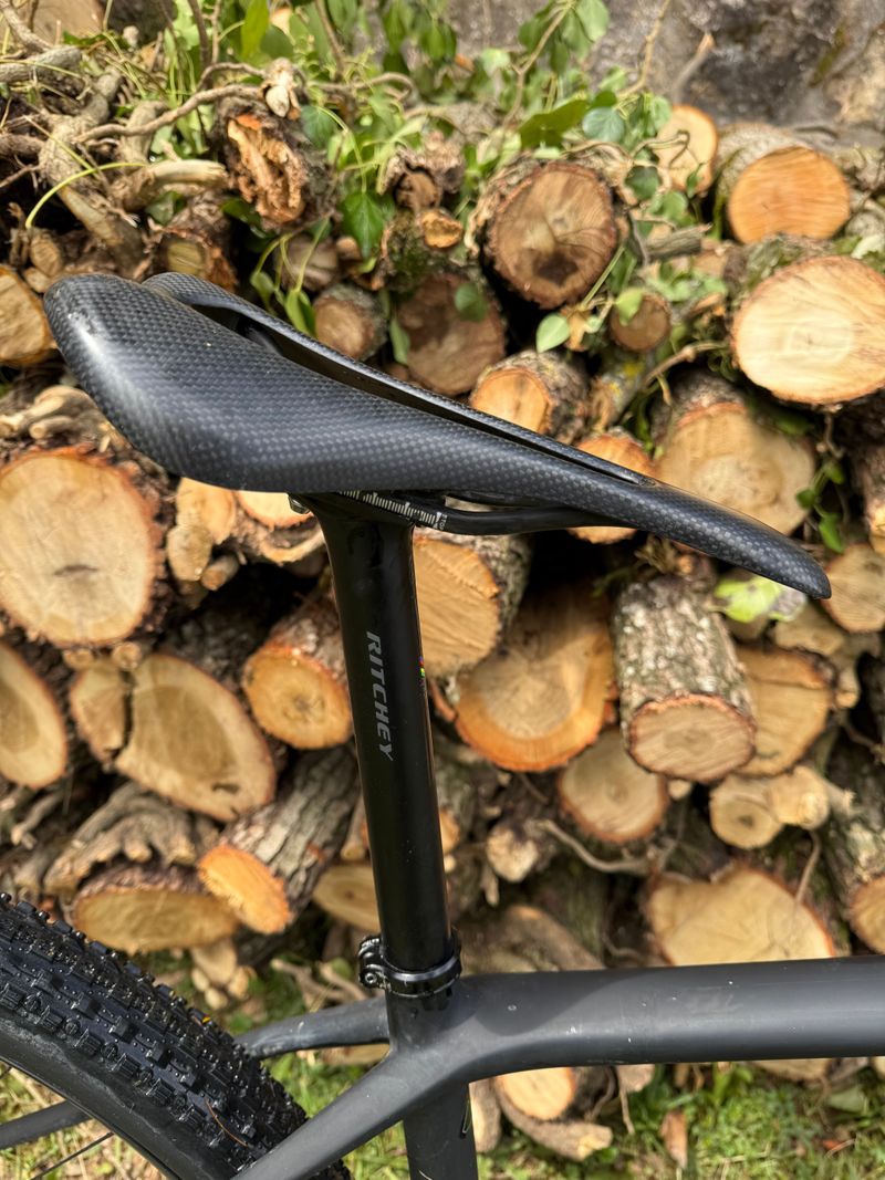 Použité Specialized Epic Hardtail Expert 2023 2023 Mountainbike — obrázek 8 z 10