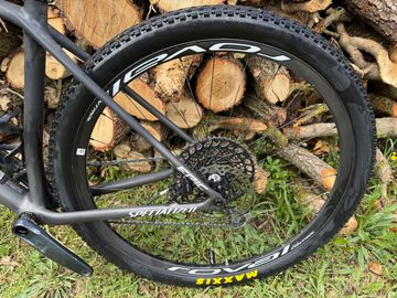 Použité Specialized Epic Hardtail Expert 2023 2023 Mountainbike — obrázek 9 z 10