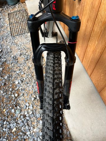 Używany Focus RAVEN 8.8 2019 2019 Mountainbike — zdjęcie 5 z 6