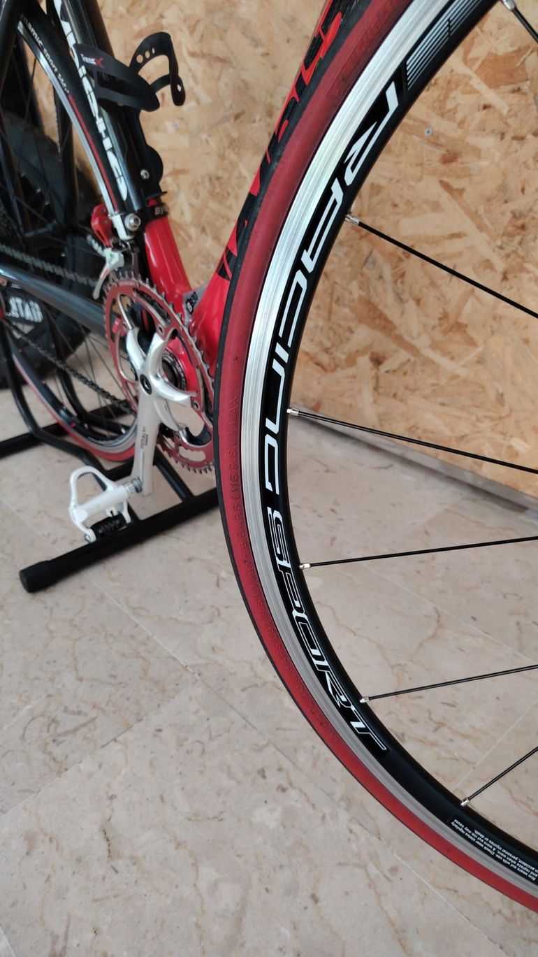 Used Whistle BICI DA CORSA IN CARBONIO WHISTLE GUYAPI MISURA S USATO 2013 Road & Gravel, Rot — image 12 of 16