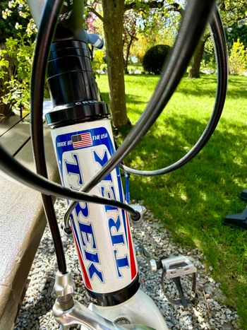 Used Trek OCLV Carbon 120 Bontrager Madone 2005 Road & Gravel, Blue — image 10 of 20
