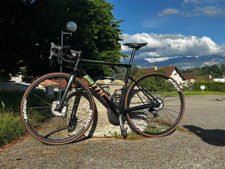 Used BMC Alpenchallenge Shimano Ultegra Di2 2023 Road & Gravel, Schwarz — image 3 of 4