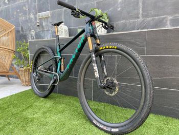 Factor, LANDO SRAM XX1 Eagle AXS