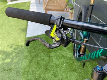 Used Factor LANDO SRAM XX1 Eagle AXS 2023 Mountainbike, Green — image 15 of 18