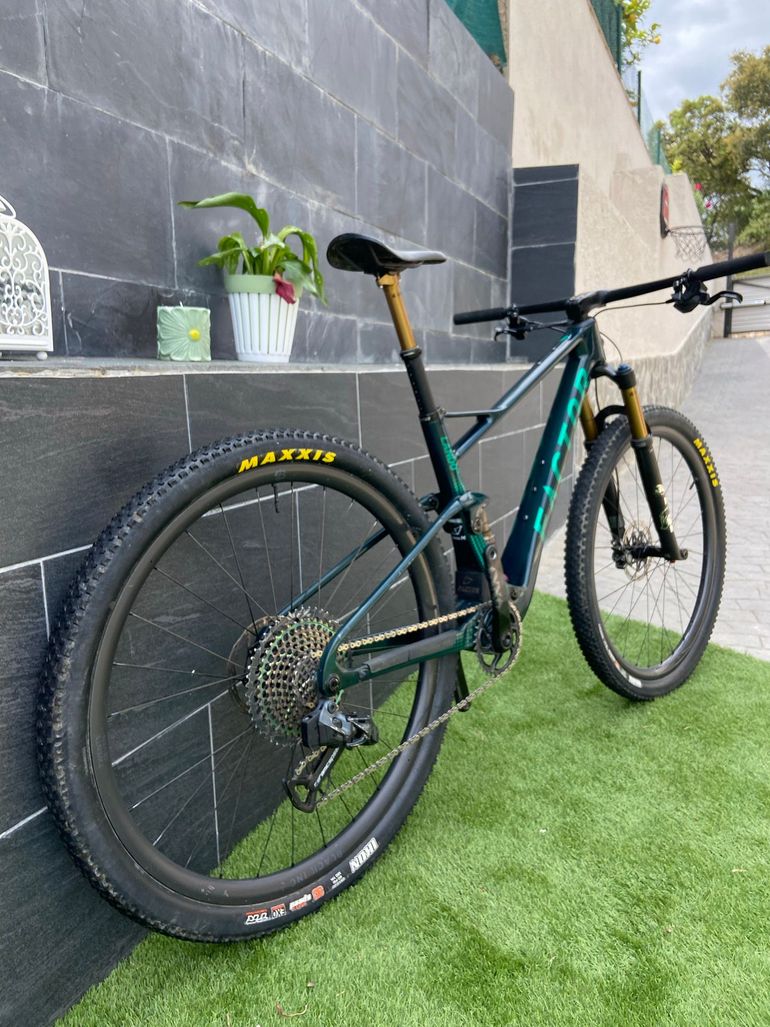 Used Factor LANDO SRAM XX1 Eagle AXS 2023 Mountainbike, Green — image 11 of 18
