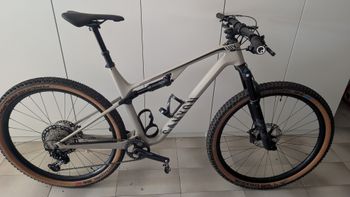 Canyon, Lux Trail CF 7 2023