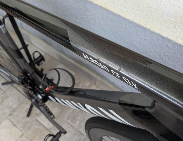 Used Canyon Aeroad CF SLX 8 Di2 2025 2025 Road & Gravel — image 8 of 8