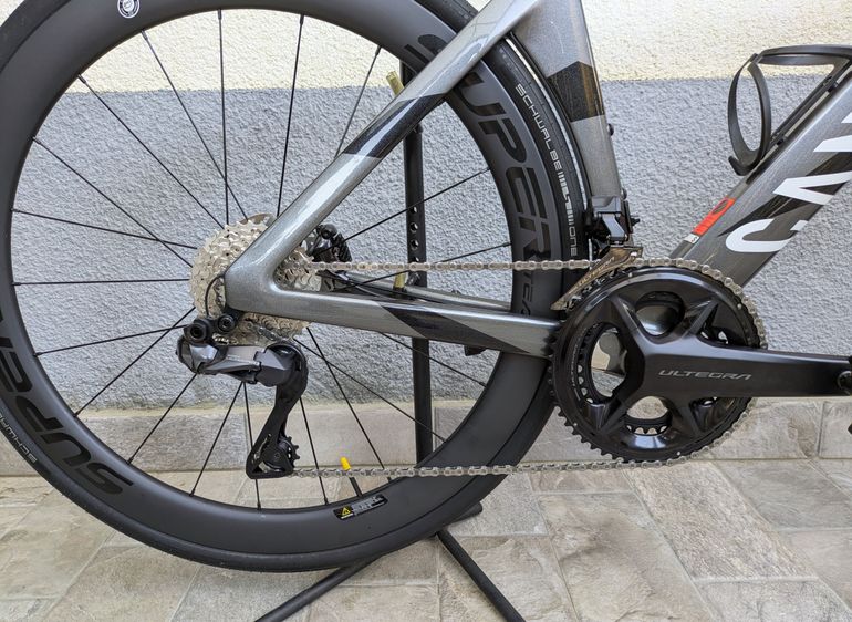 Used Canyon Aeroad CF SLX 8 Di2 2025 2025 Road & Gravel — image 3 of 8