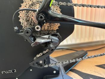 Used Cannondale Synapse Carbon Disc Ultegra 2018 2018 Road & Gravel — image 9 of 10