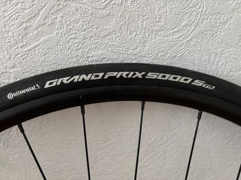 Used Cannondale Synapse Carbon Disc Ultegra 2018 2018 Road & Gravel — image 7 of 10