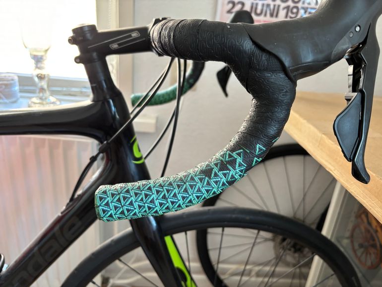Used Cannondale Synapse Carbon Disc Ultegra 2018 2018 Road & Gravel — image 10 of 10