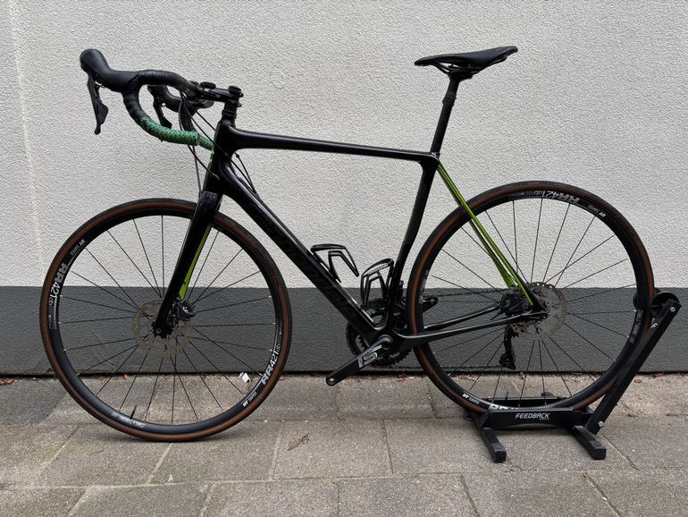 Used Cannondale Synapse Carbon Disc Ultegra 2018 2018 Road & Gravel — image 2 of 10