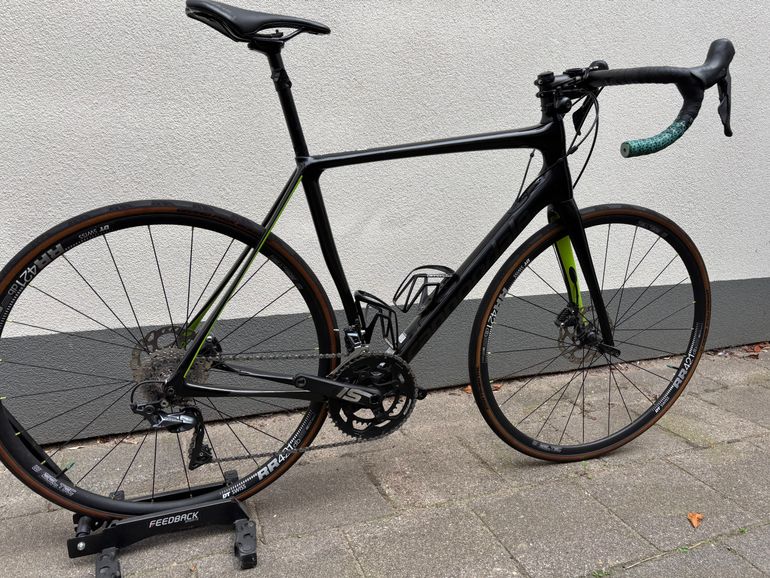 Used Cannondale Synapse Carbon Disc Ultegra 2018 2018 Road & Gravel — image 1 of 10