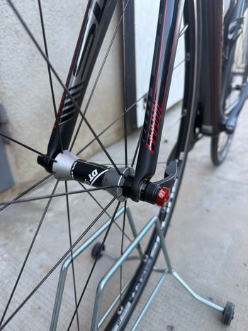 Used Specialized Tarmac Shimano Ultegra 2012 Road & Gravel, Black — image 9 of 16