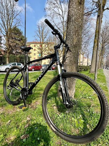 Used Kross Hexagon 6.0 2022 2022 Mountainbike, Black, 27.5, 29 — image 2 of 12