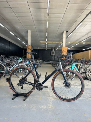Specialized, Roubaix Pro - SRAM Force eTap AXS 2020