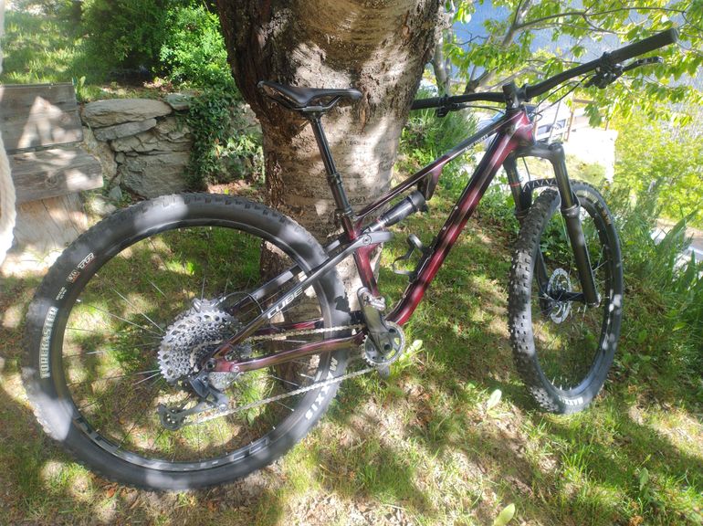 Used CUBE Cube AMS ONE11 C:68X Pro29 Carbonio 2026 Mountainbike, Red — image 5 of 10