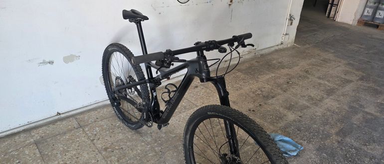 Used Cannondale Scalpel Carbon 2 2021 2021 Mountainbike, Negro — image 3 of 5