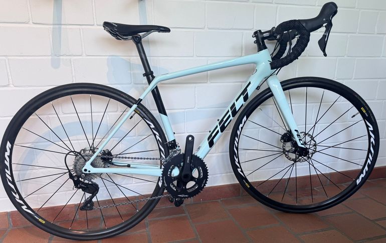 Used Felt FR5W DISC 2019 2019 Road & Gravel — image 1 of 5