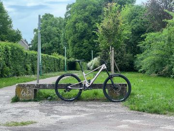 SCOR 4060 LT NX 2024 2024 Mountainbike usato, Grigio chiaro — immagine 3 di 3