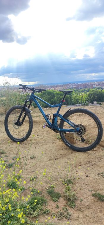 Used Scott Genius 960 2021 2021 Mountainbike — image 3 of 3