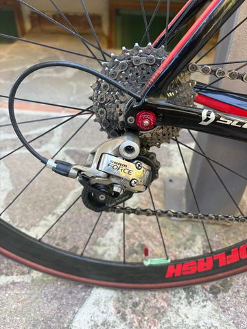 Used Scott Foil 20 2017 2017 Road & Gravel, Red — image 4 of 6
