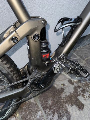 Used Scott Genius 920 2019 2019 Mountainbike, Light Gray, 29 — image 13 of 14