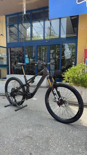 Megamo, REASON CRB 03 AVINOX M2s 800wh 2027