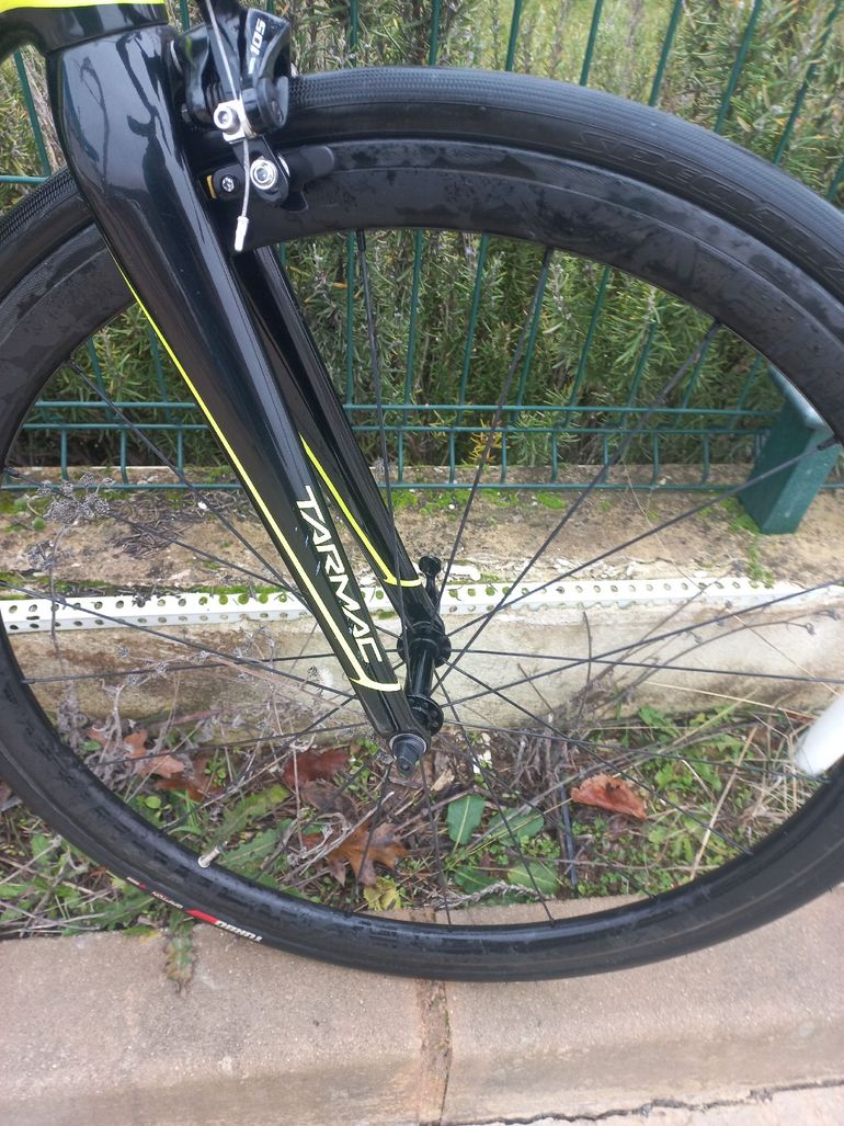 Used Specialized Tarmac Shimano 105 2018 Road & Gravel, Black — image 4 of 28
