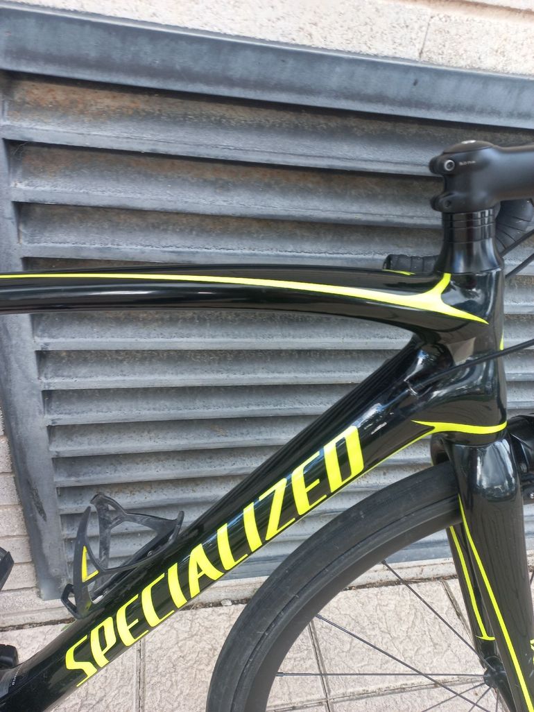 Used Specialized Tarmac Shimano 105 2018 Road & Gravel, Black — image 24 of 28