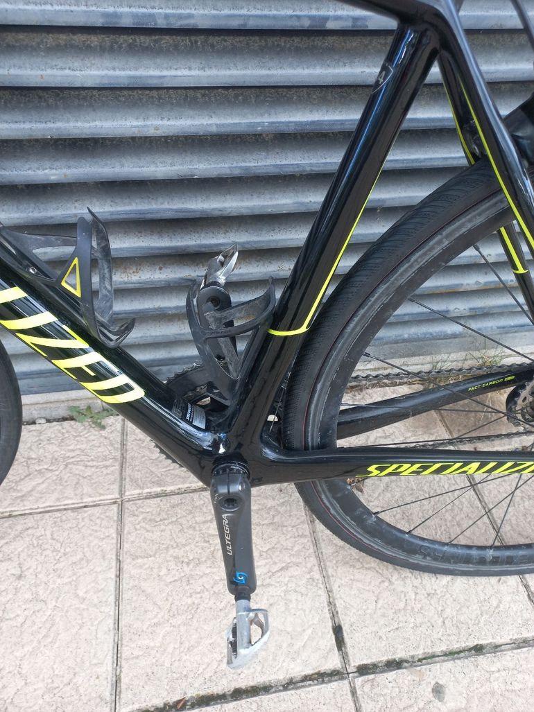Used Specialized Tarmac Shimano 105 2018 Road & Gravel, Black — image 17 of 28