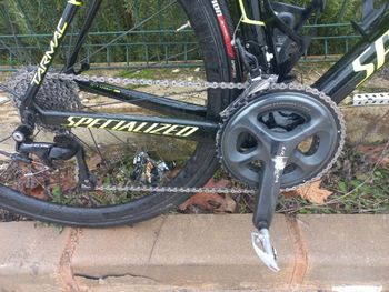 Used Specialized Tarmac Shimano 105 2018 Road & Gravel, Black — image 3 of 28