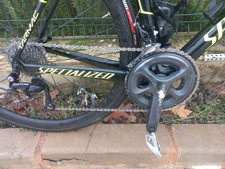 Used Specialized Tarmac Shimano 105 2018 Road & Gravel, Black — image 3 of 28