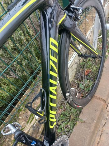 Used Specialized Tarmac Shimano 105 2018 Road & Gravel, Black — image 9 of 28