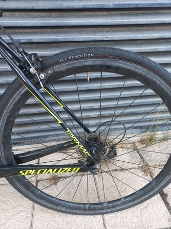 Used Specialized Tarmac Shimano 105 2018 Road & Gravel, Black — image 15 of 28