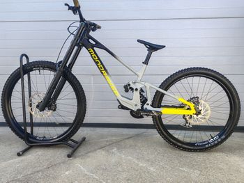 Mondraker, Summum 2026