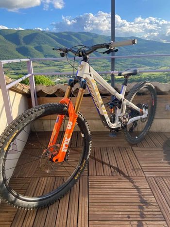 Pivot, Firebird SRAM X0 Eagle AXS (T-Type)