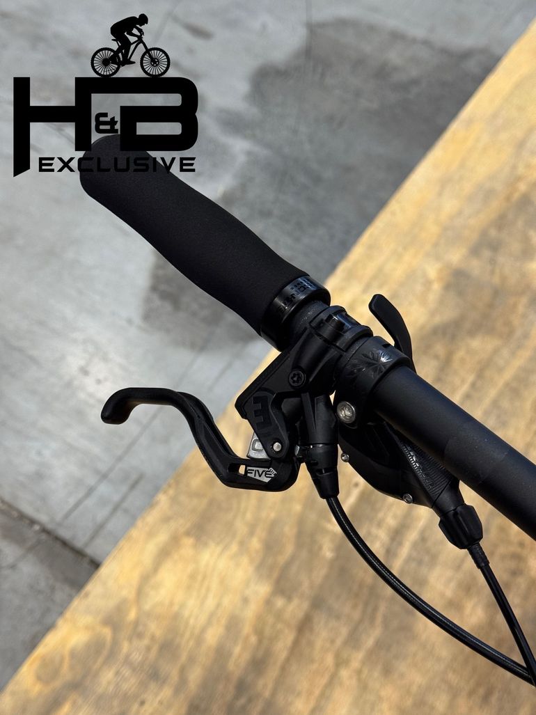 Used Cannondale Moterra Neo Carbon 2 Sram NX 2022 Mountainbike, Blue — image 5 of 12