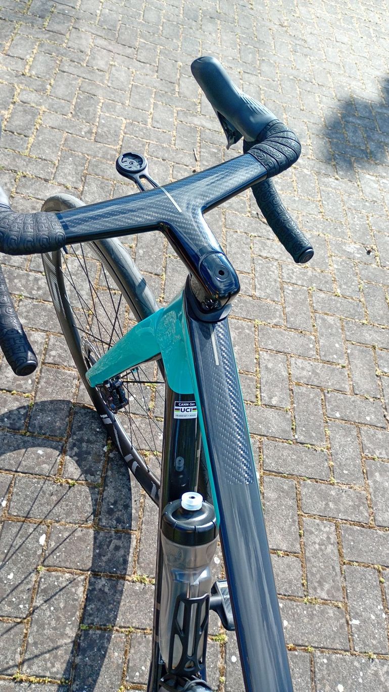 Used Cannondale SuperSix EVO Shimano Ultegra Di2 2026 Road & Gravel — image 3 of 4