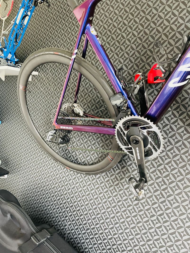 Used Canyon Ultimate CFR eTap 2024 2024 Road & Gravel, Purple — image 6 of 12