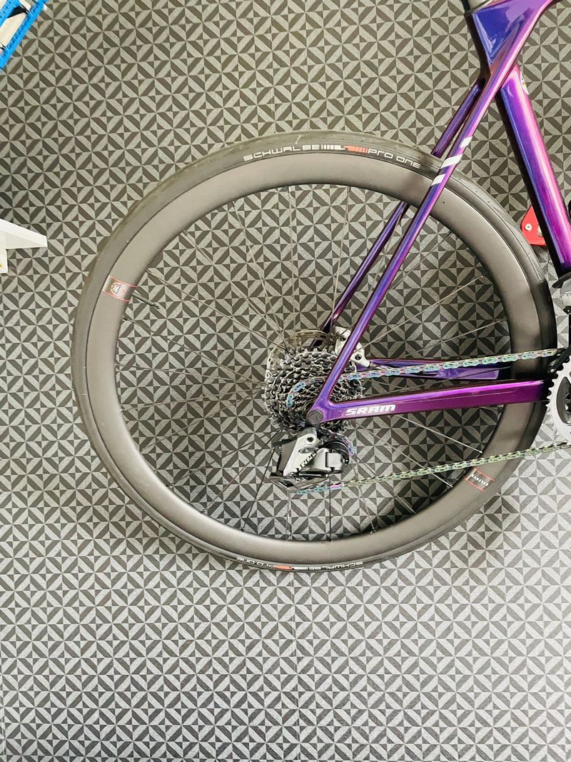 Used Canyon Ultimate CFR eTap 2024 2024 Road & Gravel, Purple — image 2 of 12