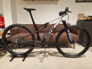 Used BMC Fourstroke 01 LTD 2024 2024 Mountainbike, White, 29 — image 1 of 27