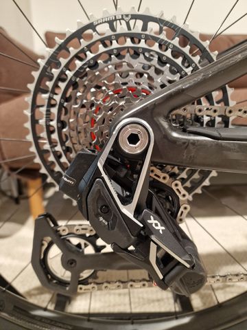 Used BMC Fourstroke 01 LTD 2024 2024 Mountainbike, White, 29 — image 26 of 27