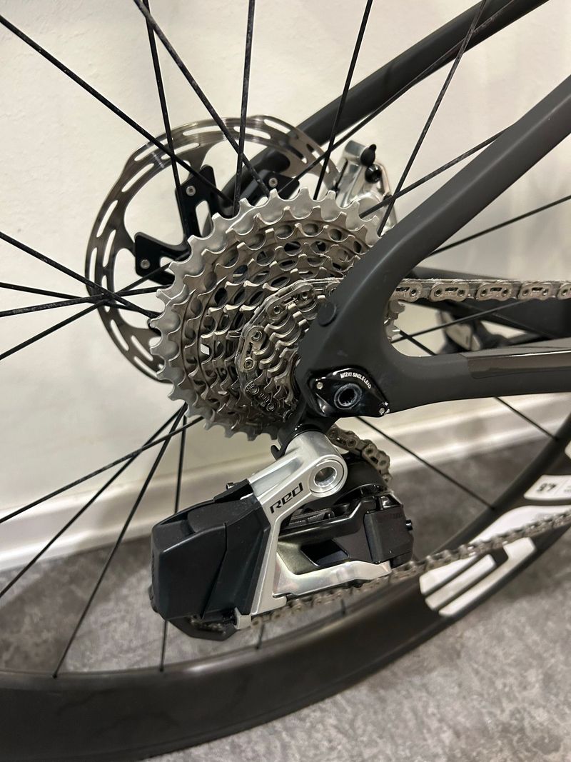 Used Cannondale SuperSix EVO SRAM Red eTap AXS 2024 Road & Gravel, Black — image 7 of 7