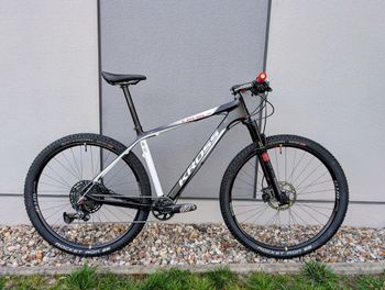 Kross, B9