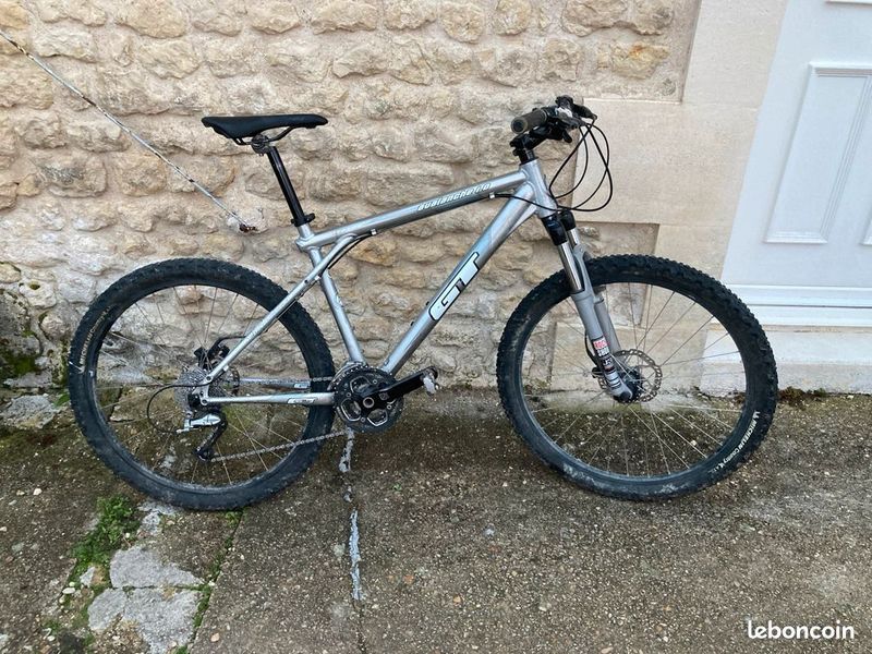 Gebrauchtes GT Avalanche 1.0 2005 Mountainbike, Hellgrau — Bild 1 von 9