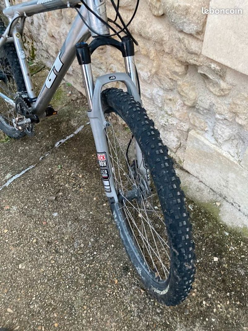 Gebrauchtes GT Avalanche 1.0 2005 Mountainbike, Hellgrau — Bild 4 von 9